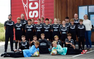 Neuen Trikotsatz für die U13